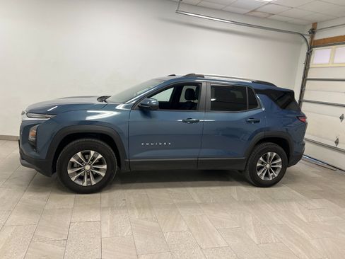 Used 2025 Chevrolet Equinox LT w/ Convenience Package II image 5