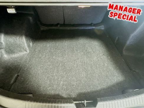 Used 2024 Chevrolet Malibu LT image 26