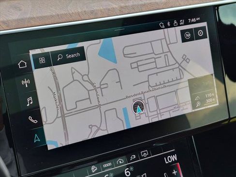 Certified 2021 Audi e-tron Premium AWD/4WD image 13