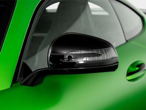 Used 2020 Mercedes-Benz AMG GT R image 27