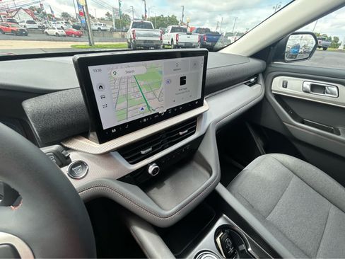 New 2026 Ford Explorer Active AWD/4WD image 26