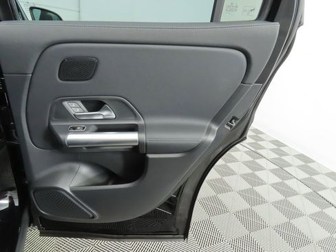 Certified 2025 Mercedes-Benz GLA 250 GLA 250 image 27