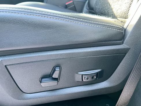 Used 2018 RAM 1500 Sport w/ Sport Premium Group image 12