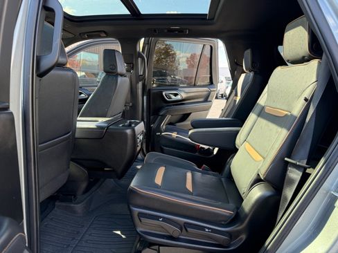 Used 2023 GMC Yukon AT4 w/ AT4 Premium Plus Package image 14