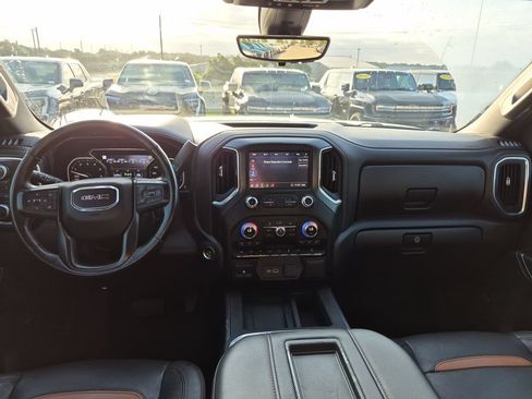 Used 2020 GMC Sierra 1500 AT4 w/ AT4 Premium Package AWD/4WD image 34