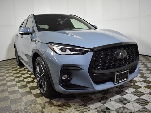 Certified 2024 INFINITI QX50 Sport image 3