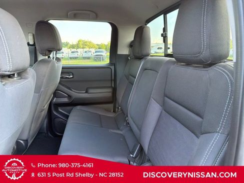 Certified 2023 Nissan Frontier SV w/ Technology Package AWD/4WD image 31