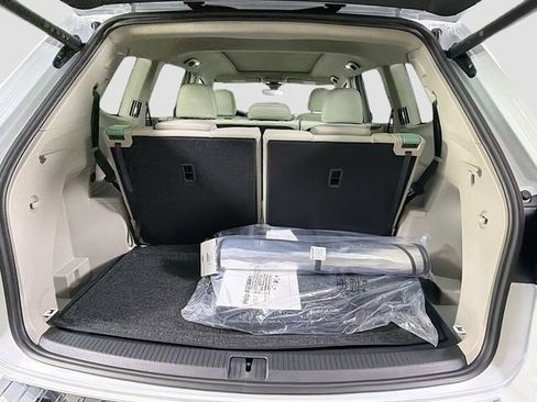 New 2026 Volkswagen Atlas SEL Premium R-Line AWD/4WD image 29