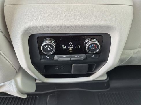 New 2026 Buick Enclave Avenir w/ Super Cruise Package image 13