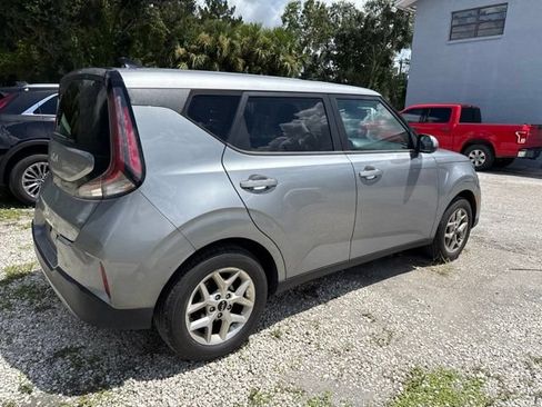 Certified 2024 Kia Soul LX w/ Option Group 015 FWD image 5