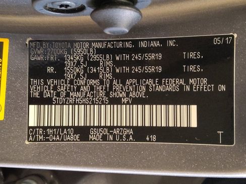 Used 2017 Toyota Highlander Limited image 33