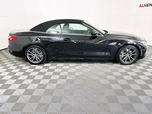 Used 2025 BMW 430i Convertible w/ Premium Package image 2