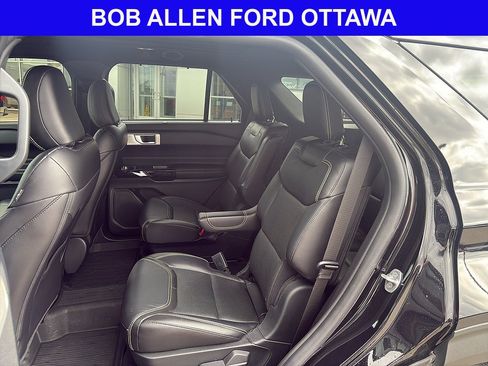 Used 2022 Ford Explorer ST w/ Equipment Group 401A AWD/4WD image 11