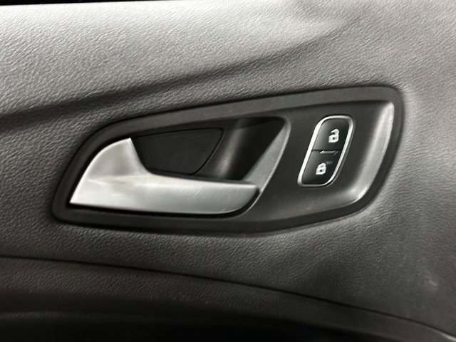 Used 2019 Ford Escape SEL AWD/4WD image 12