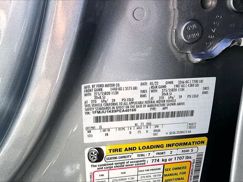 Used 2023 Ford Expedition Limited image 37