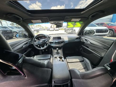 Used 2022 Cadillac CT4 V Blackwing w/ Technology Package RWD image 18