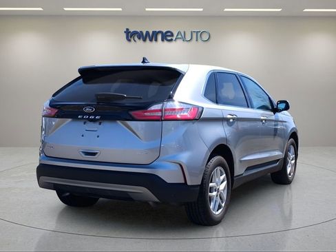 Used 2024 Ford Edge SEL w/ Convenience Package AWD/4WD image 5