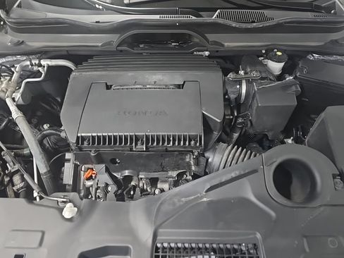 Used 2024 Honda Pilot EX-L image 12