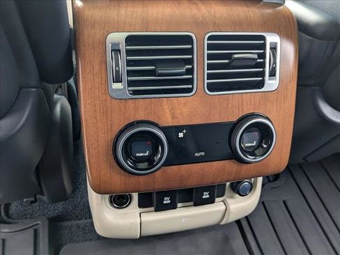 Used 2021 Land Rover Range Rover P525 Westminster Edition image 20
