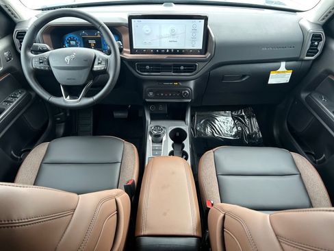 New 2025 Ford Bronco Sport Outer Banks AWD/4WD image 10