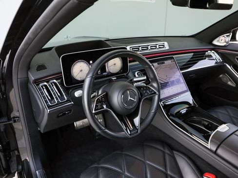 Used 2022 Mercedes-Benz Maybach S 580 4MATIC image 19