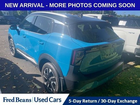 Used 2025 Nissan Kicks SR FWD image 4