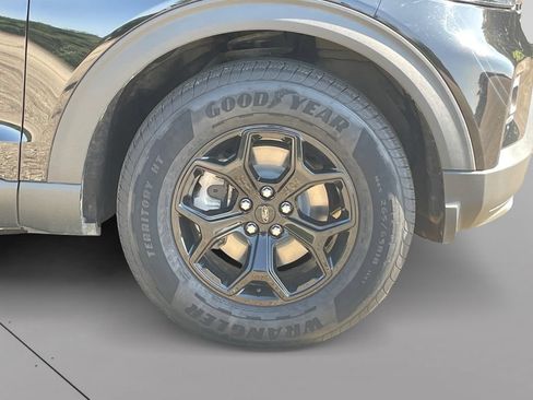 Used 2022 Ford Explorer Timberline AWD/4WD image 9