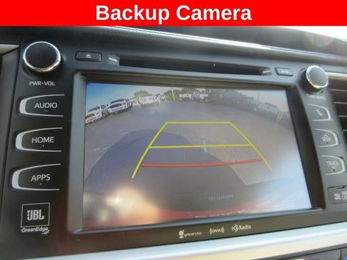 Used 2019 Toyota Highlander Limited AWD/4WD image 17