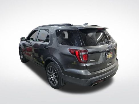 Used 2016 Ford Explorer Sport image 7
