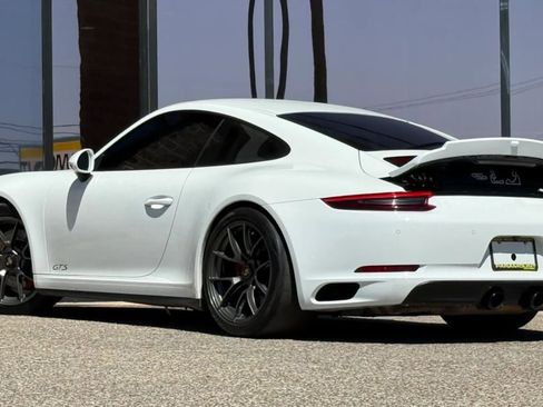 Used 2017 Porsche 911 Carrera GTS image 9