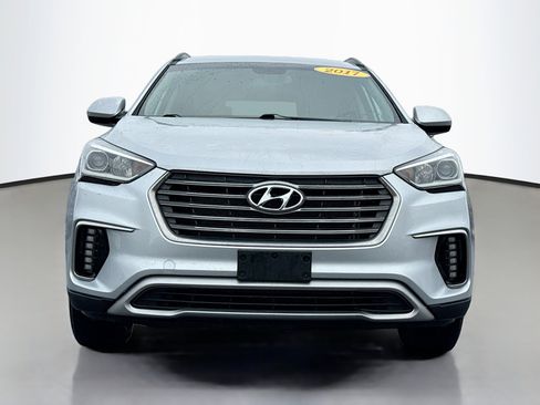 Used 2017 Hyundai Santa Fe SE image 17
