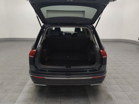 Used 2021 Volkswagen Tiguan SEL image 29