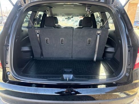 Used 2022 Honda Pilot Sport image 17