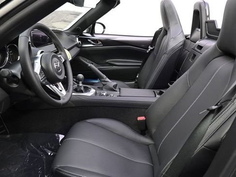 New 2025 MAZDA MX-5 Miata Grand Touring image 17