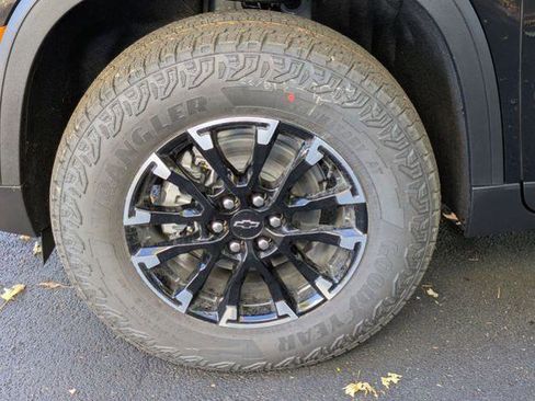 New 2026 Chevrolet Traverse Z71 w/ Driver Confidence Package image 34