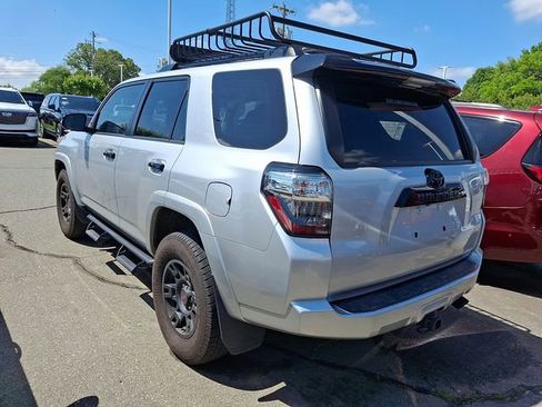 Used 2021 Toyota 4Runner Venture AWD/4WD image 6