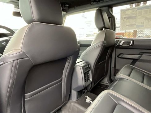 New 2025 Ford Bronco Outer Banks image 18