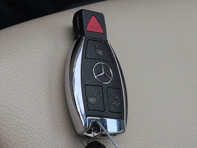 Used 2018 Mercedes-Benz CLA 250 image 26