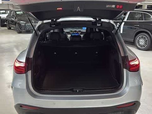 Certified 2026 Mercedes-Benz GLC 300 4MATIC image 32