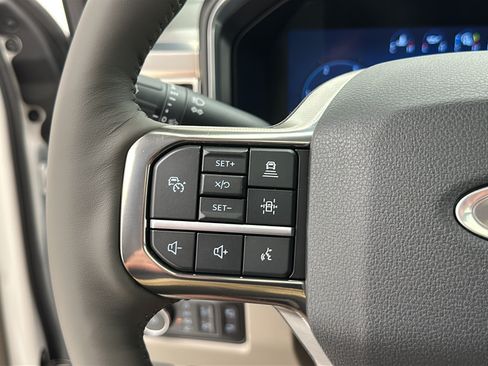 New 2026 Ford F350 Platinum w/ Platinum Plus Package AWD/4WD image 20