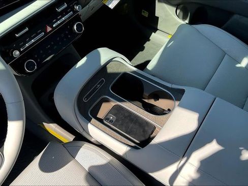 New 2026 Hyundai Palisade Limited image 8