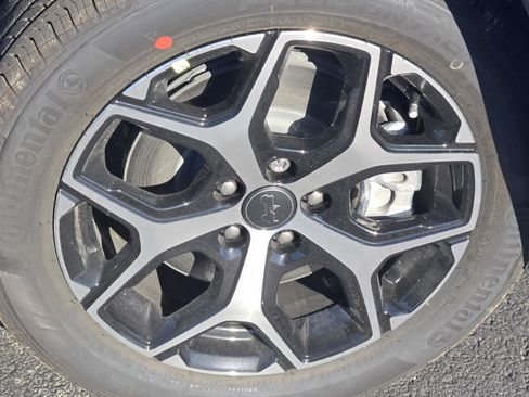 New 2026 Jeep Compass Limited image 10