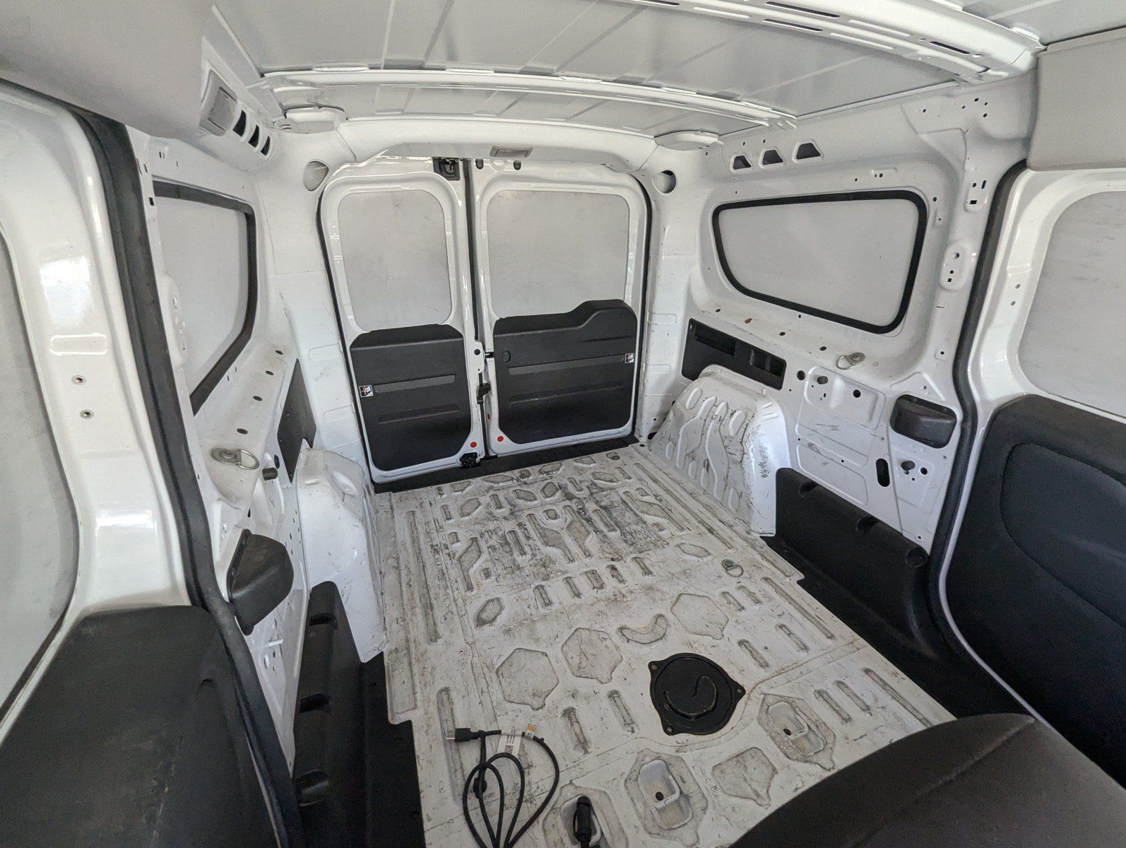 Used 2022 RAM ProMaster City Tradesman FWD image 9