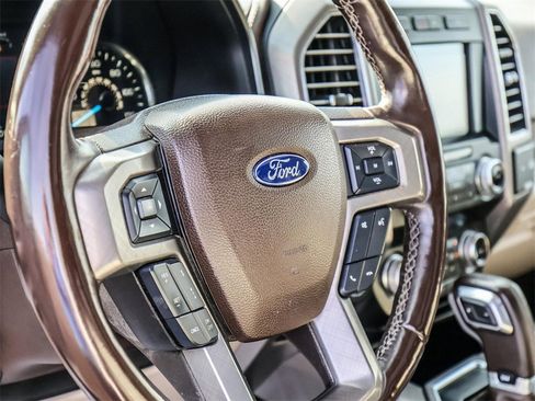 Used 2019 Ford F150 Limited image 30