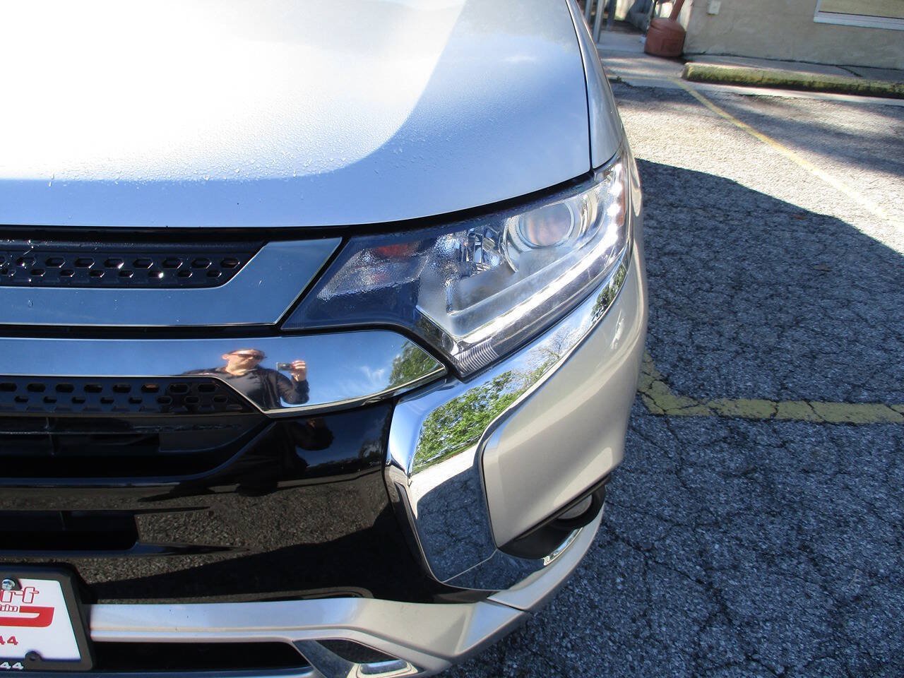 Used 2019 Mitsubishi Outlander SEL AWD/4WD image 23