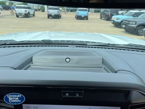Used 2025 Ford F250 Lariat w/ FX4 Off-Road Package AWD/4WD image 48