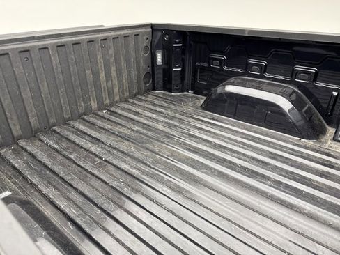 Used 2022 Chevrolet Silverado 1500 LT image 19