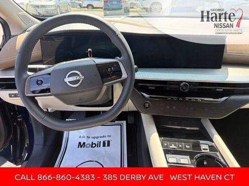 Certified 2026 Nissan Murano Platinum w/ Cargo Package AWD/4WD image 14