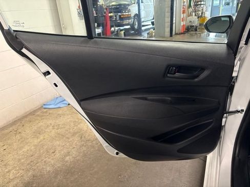 Used 2025 Toyota Corolla LE FWD image 26
