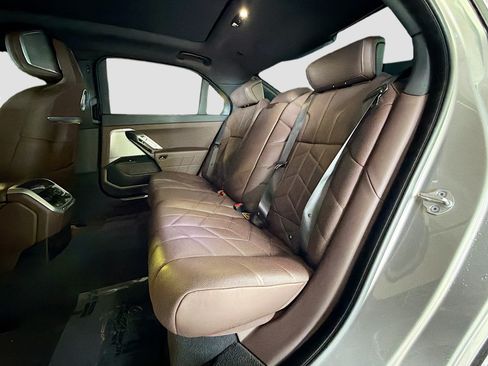 Used 2024 BMW i7 eDrive50 RWD image 20